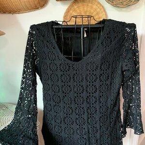 Gorgeous boho long lace bell sleeve blouse